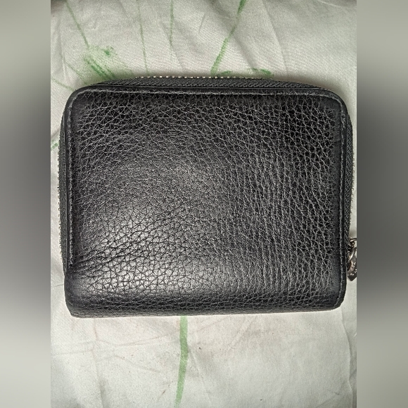 🖤DKNY BLACK ZIPPER AND SNAP WALLET🖤 - Picture 5 of 11